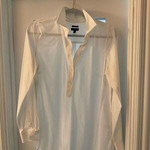 Crisp white Talbots tunic top	size 10